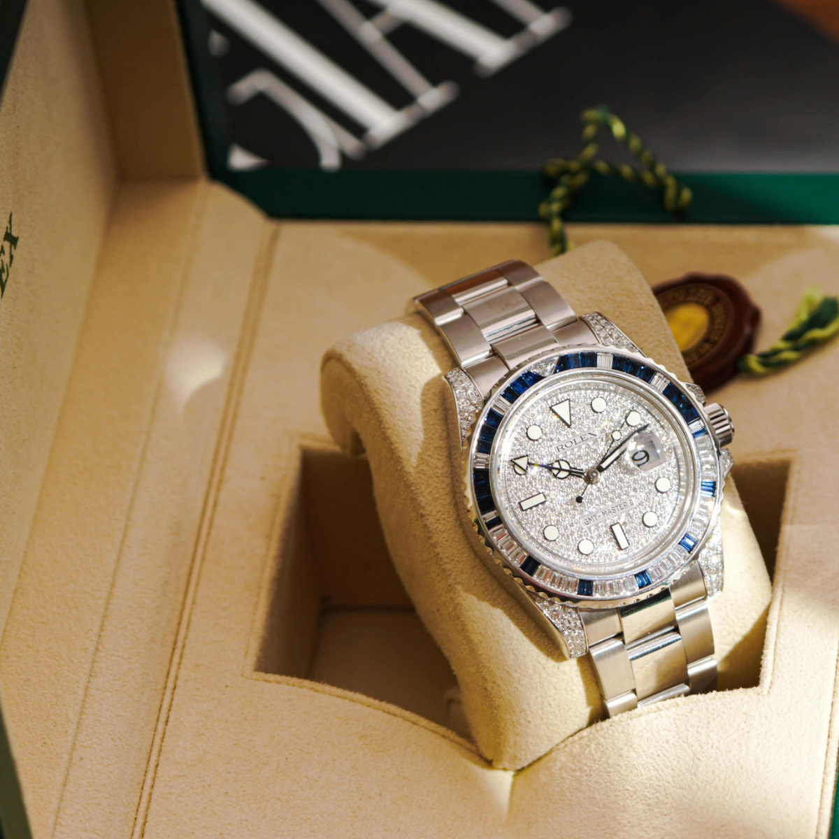 Oyster Perpetual GMT-Master II 40mm White Gold Blue Sapphire Bezel 116759SA