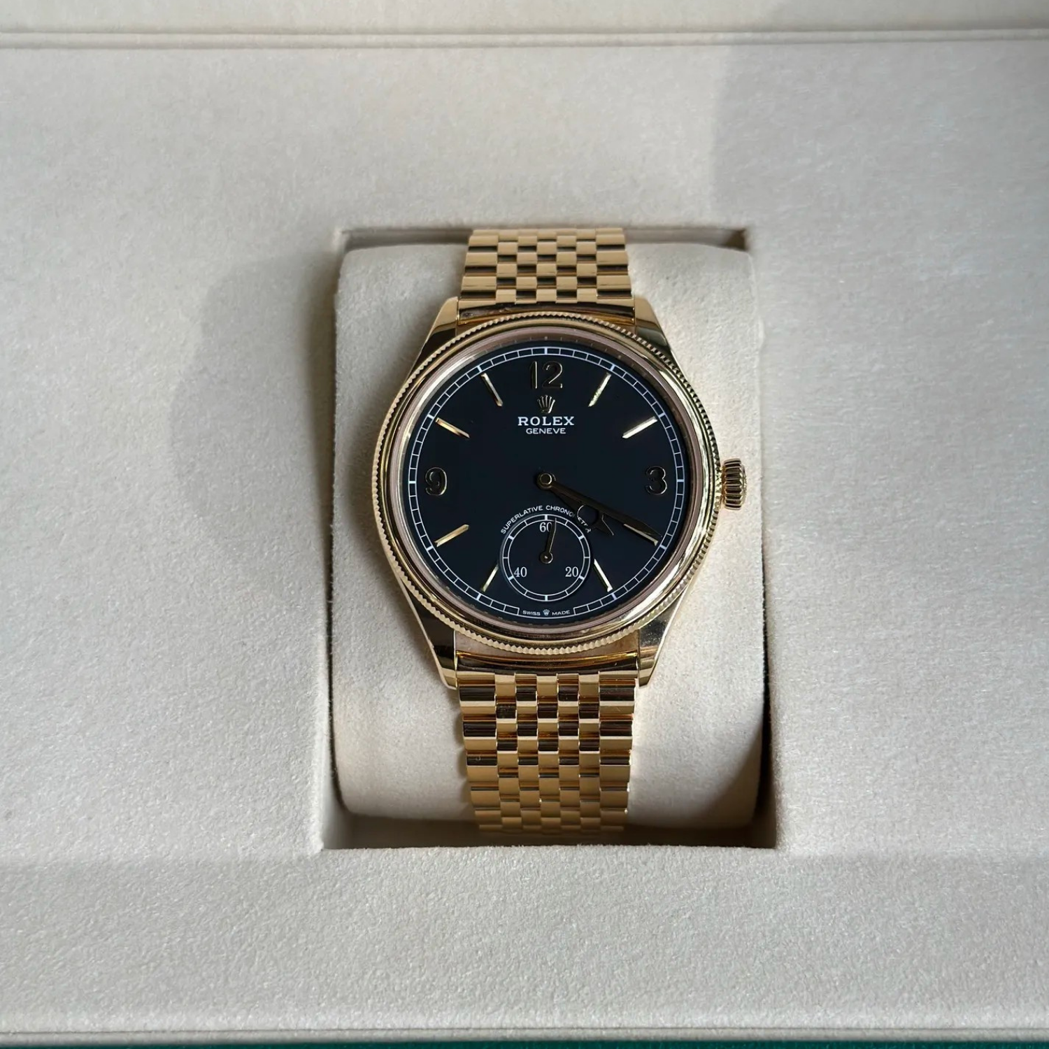 Perpetual 1908 39mm Yellow Gold Intense Black Dial m52508-0007