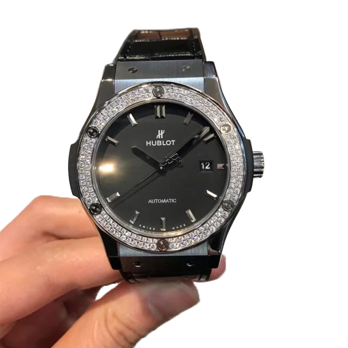Classic Fusion Titanium Diamonds 42mm 542.NX.1171.LR.1104