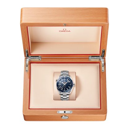 Seamaster Planet Ocean 215.30.44