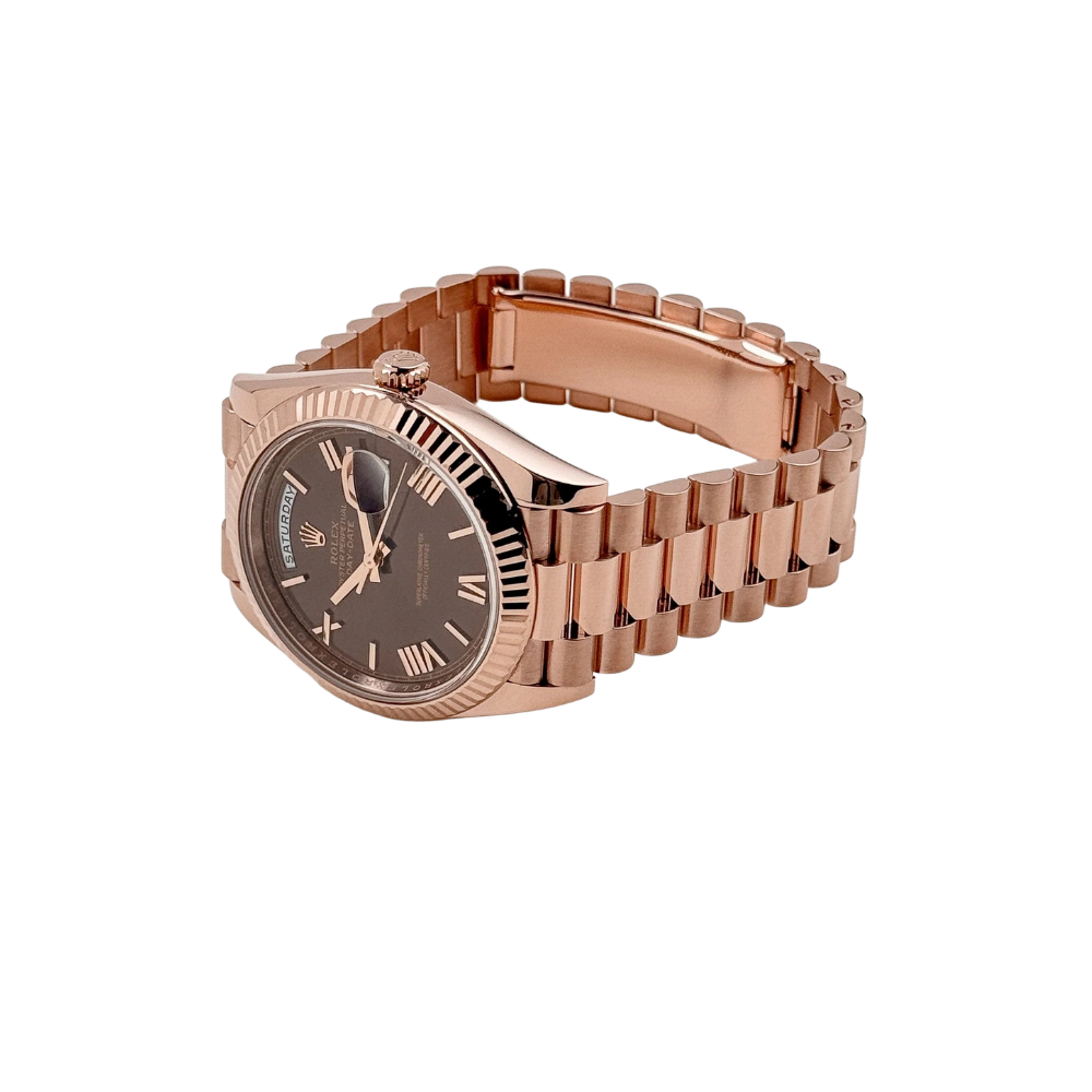 Day-Date 40mm 228235 Rose Gold Chocolate Roman Dial (2025)