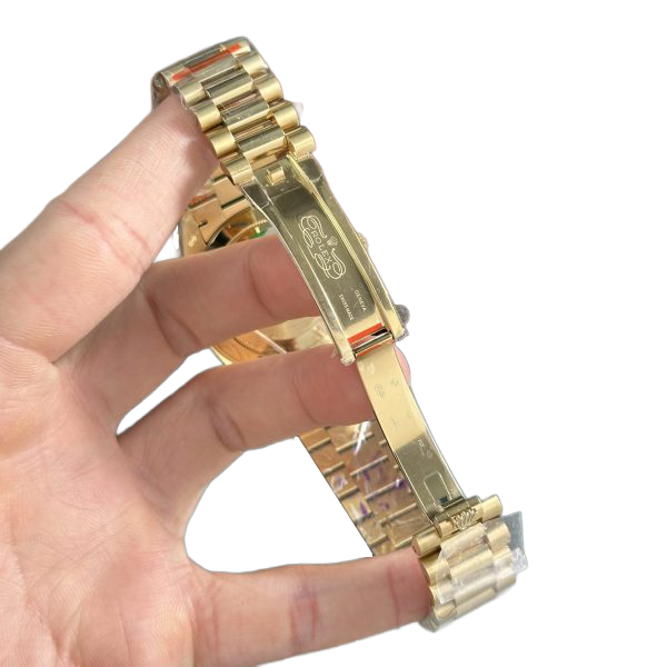 Day-Date 40mm Green Roman Yellow Gold 228238