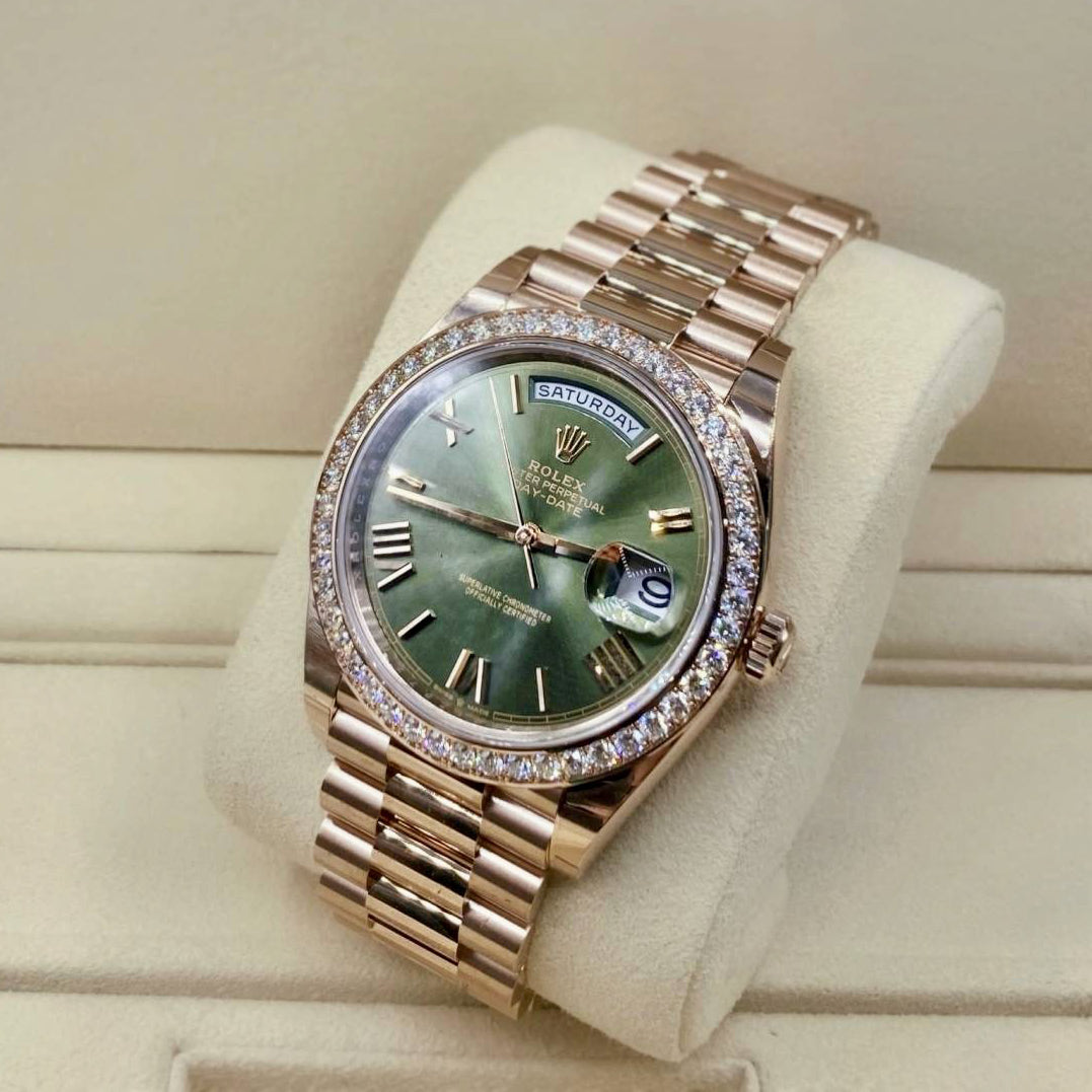 Day-Date President 40mm Everose Gold Olive Green Roman Dial Diamond Bezel - 228345RBR - New 2025