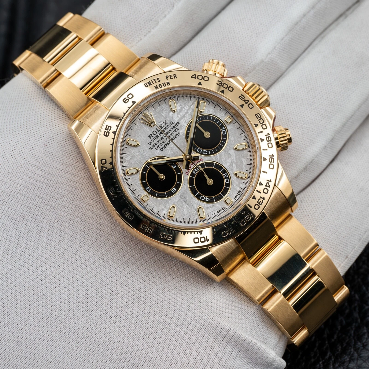 Daytona Cosmograph 40mm Yellow Gold Meteorite Dial 116508-0015