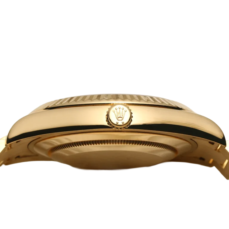 President Day-Date II 41mm 218238 18k Yellow Gold & Ruby Dial