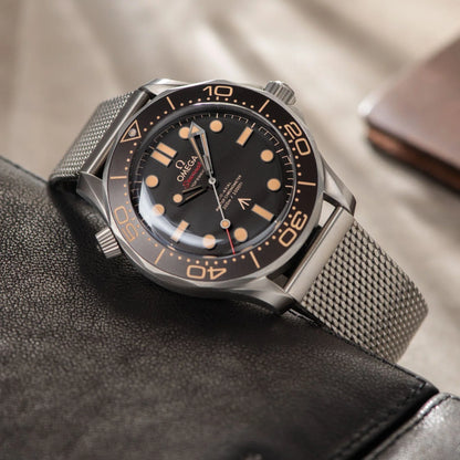 Seamaster 300 James Bond Reference 210.90.42.20.01.001