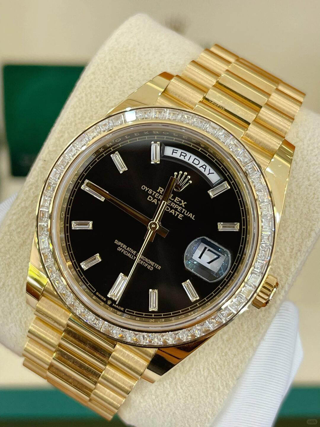 Day-Date 40mm Yellow Gold Onyx Baguette Diamond Dial Baguette Bezel m228398tbr-0001