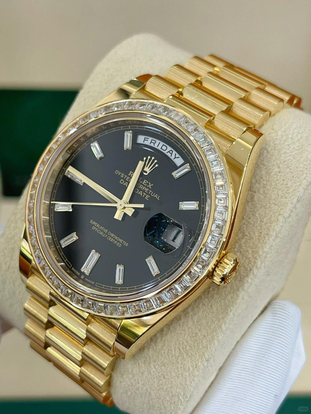 Day-Date 40mm Yellow Gold Onyx Baguette Diamond Dial Baguette Bezel m228398tbr-0001