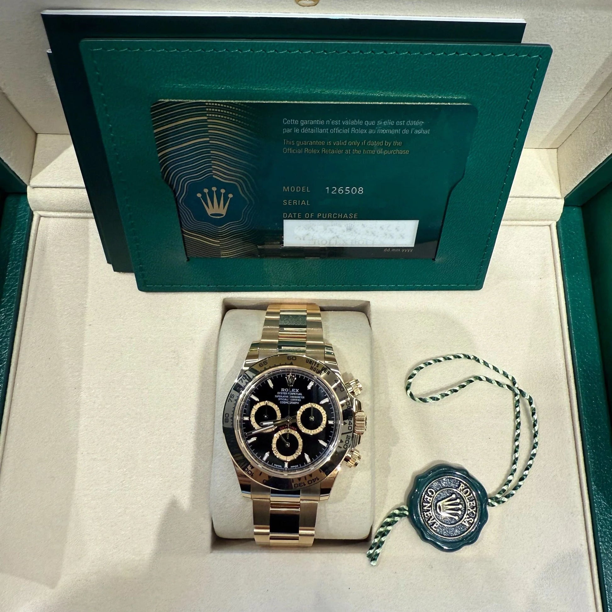 Daytona 40mm Yellow Gold Black Dial 126508  (2025)