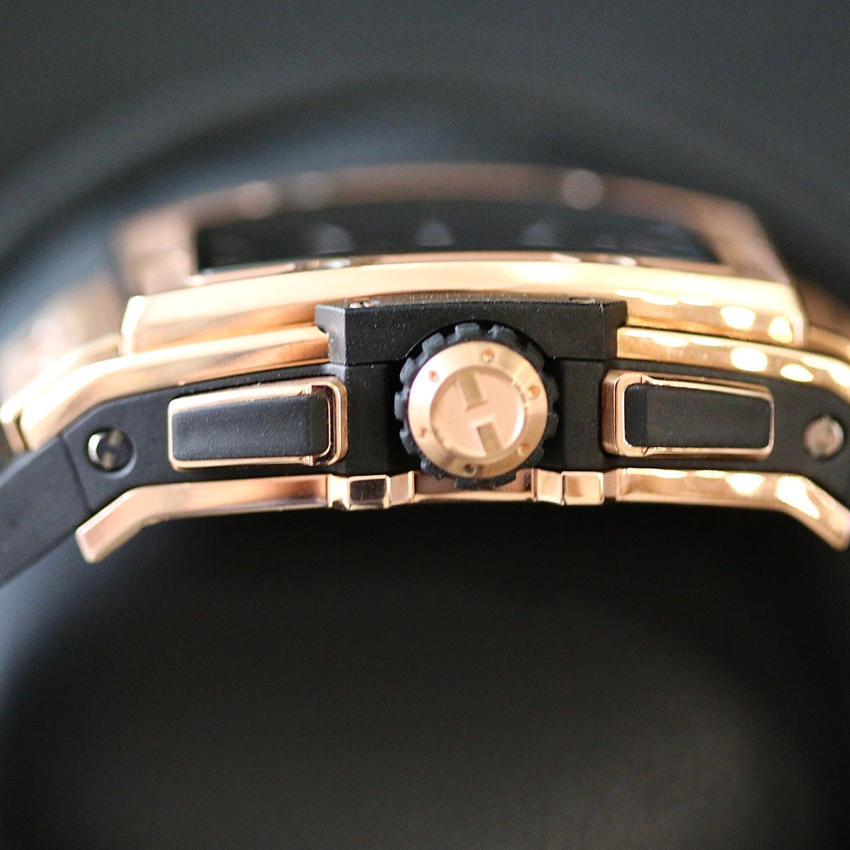 Spirit Of Big Bang Chronograph 42mm 642.OX.0180.LR